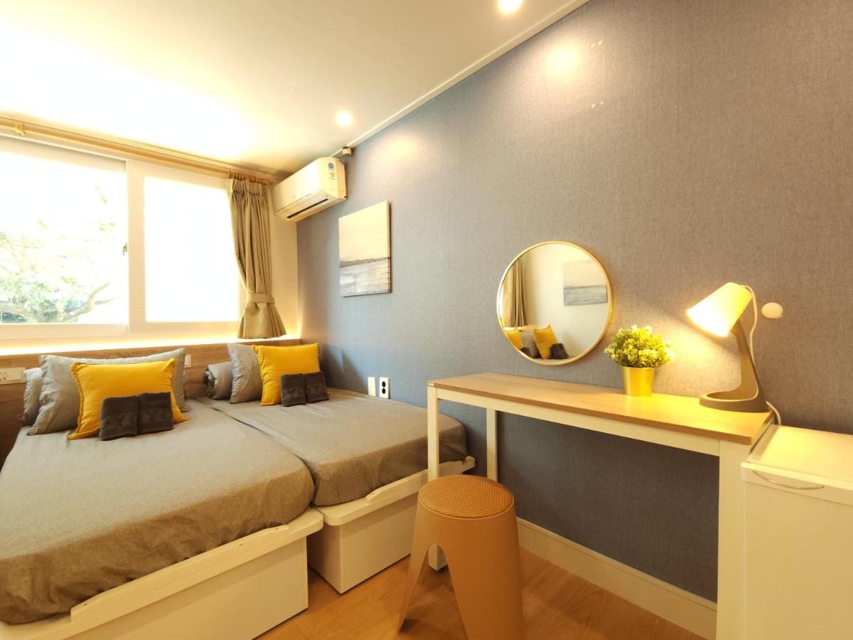 Oyo Myeongdong 5 Lodge Seoul Exterior foto