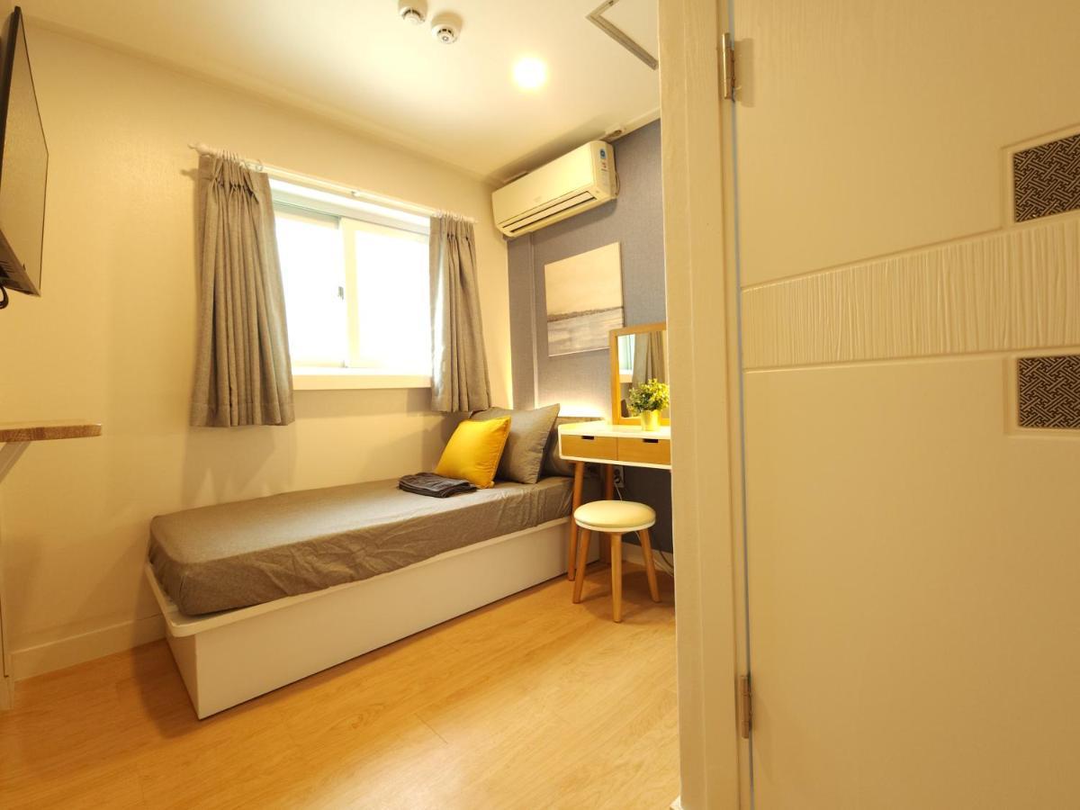 Oyo Myeongdong 5 Lodge Seoul Exterior foto